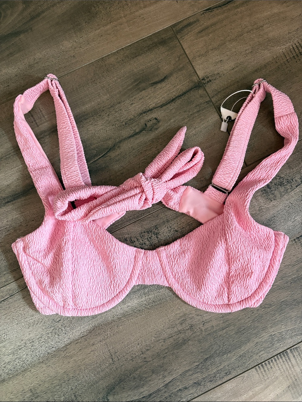 Textured Pink Underwire Bikini Top with Front Knot